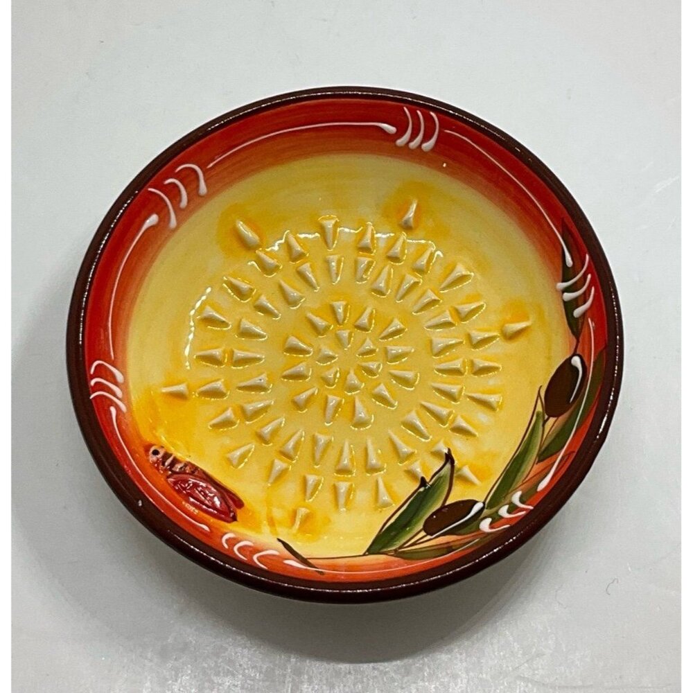 Terres et Couleurs Garlic grater or decorative dish